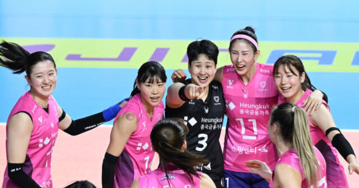 5세트 10-12서도 뒷심 드러낸 흥국생명, 우승후보 만나 ‘원 팀’의 힘 발휘...“버티는 힘이 생겼다” [MD인천]