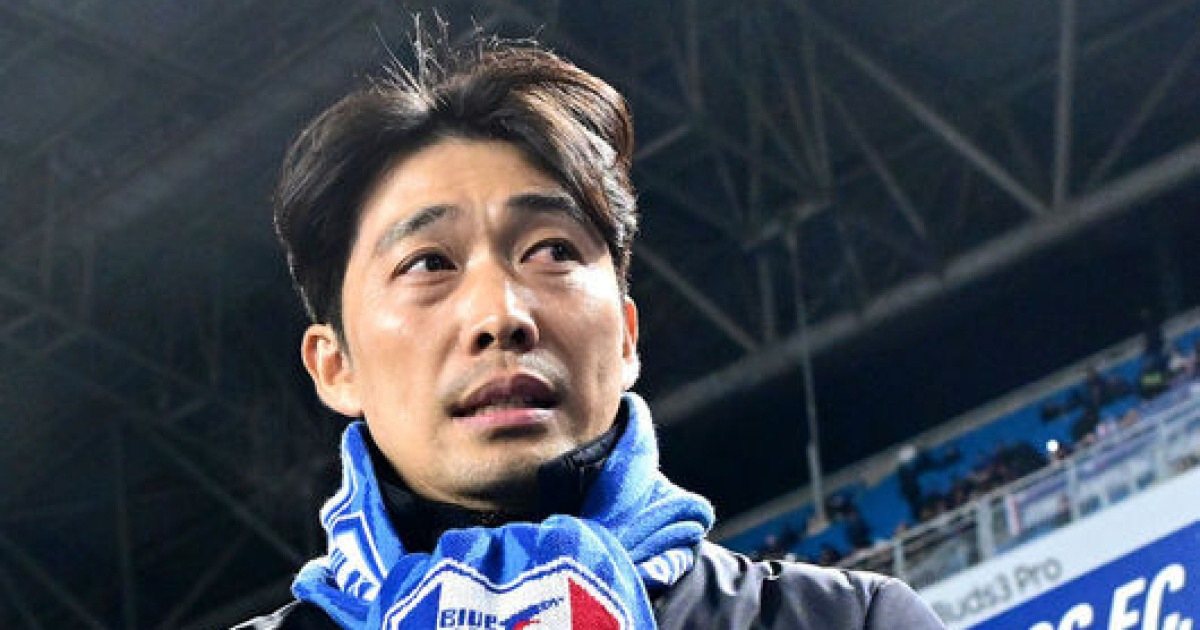 '승격 좌절 위기' 변성환 수원 감독, 처음으로 선수들 칭찬한 이유는? "졌지만 경기력 인상적...충분히 해볼 만해"[수원톡톡]