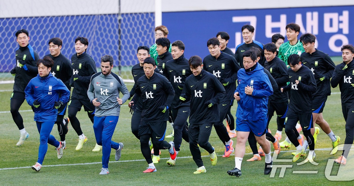 꽃길이냐 가시밭길이냐…홍명보호, 6일 운명의 조 추첨에 촉각
