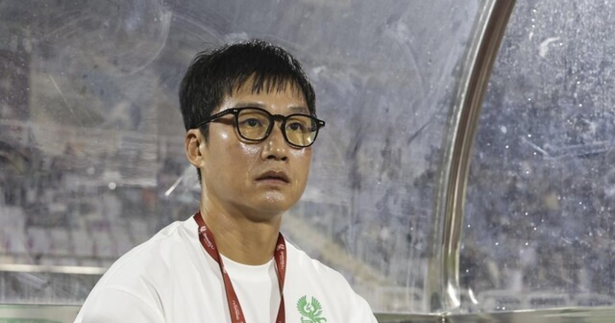 [BE.현장] 선수 이어 감독으로서 코리아컵 우승 도전... 이정효 감독, "선수들에게 내일 한번 신나게 미쳐보자고 했다"