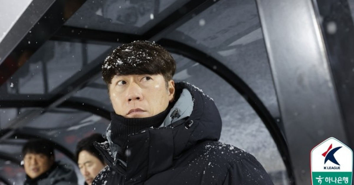 [승강 PO 인터뷰] 폭설 경기 취소, 하루 만에 다시 만난 김은중 감독 "꿈인가 싶습니다"