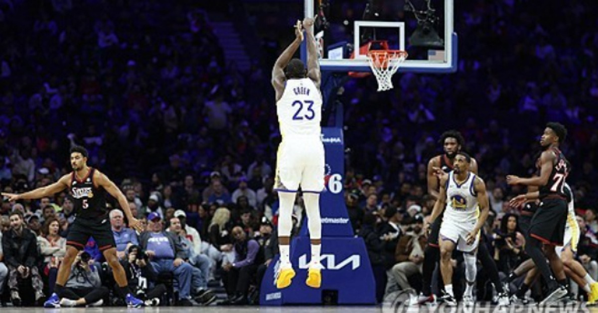 ‘이럴 수가’ 커리·버틀러 빠진 GSW, 대역전승 눈앞에 두고…0.9초 전 결승 득점 허용