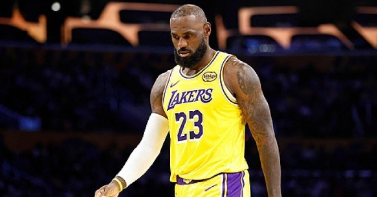 18년·1297경기…아이폰 출시 이전부터 이어진 대기록, ‘킹’ 르브론의 대장정 마침표