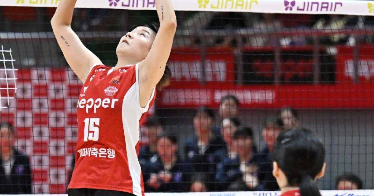 돌풍 꺾인 페퍼저축은행, 세터 안정 시급...GS칼텍스전 반전 있나?