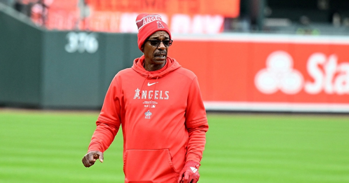 '건강상 이유 사임' 73세 노익장 감독 전격 복귀, 무려 26살 어린 감독 보좌한다 'SF 이정후와 식구'