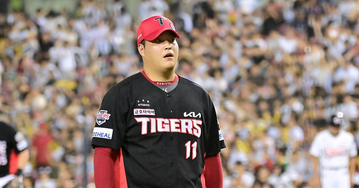 A등급 이적 부담? KIA, '최후의 내부 FA' 조상우 잔류 협상 정체→"금방 결과 나올 분위기 아냐, 시간 더 필요"