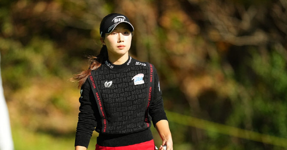 이동은, Q시리즈 공동 4위 산뜻한 출발..25위까지 카테고리15 시드 획득(종합)