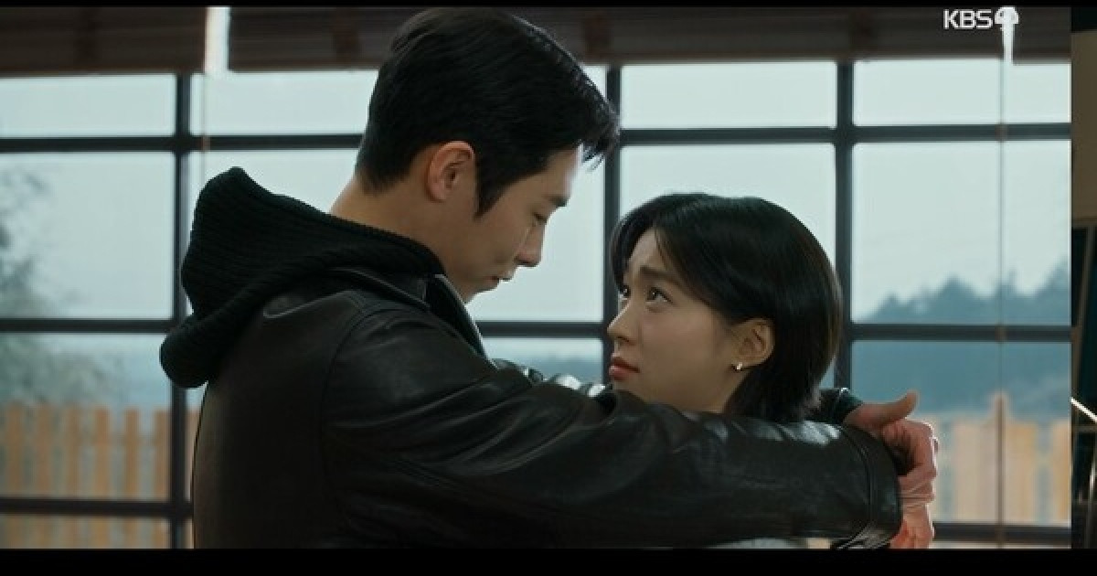 '마지막 썸머' 이재욱-최성은, '벽' 허물고 '하나' 됐다...설렘 폭발 [종합]