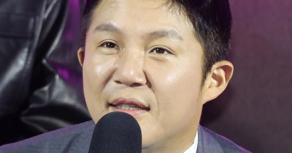 [이슈] 조세호, '조폭 친분설'로 홍역…”스케줄은 변동 없이 소화”