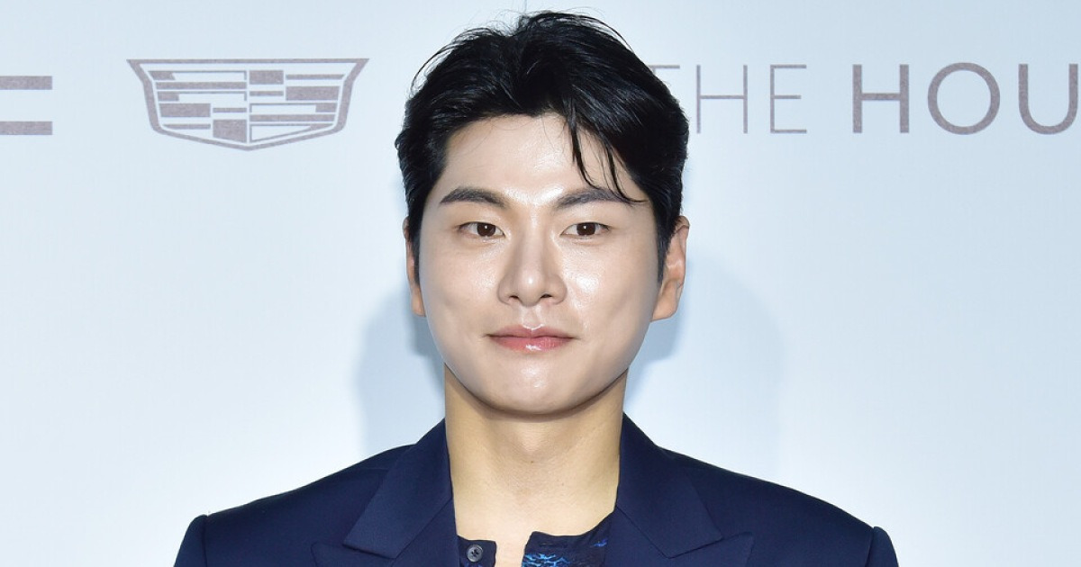 이이경 측, 수상 소감 논란에 "유재석 저격? 그럴 이유 없고 말도 안 돼"