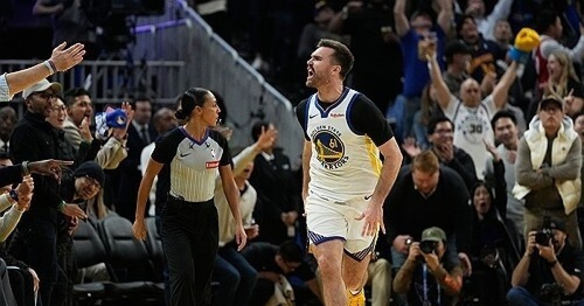 골든 스테이트 팻 스펜서 경기 모습