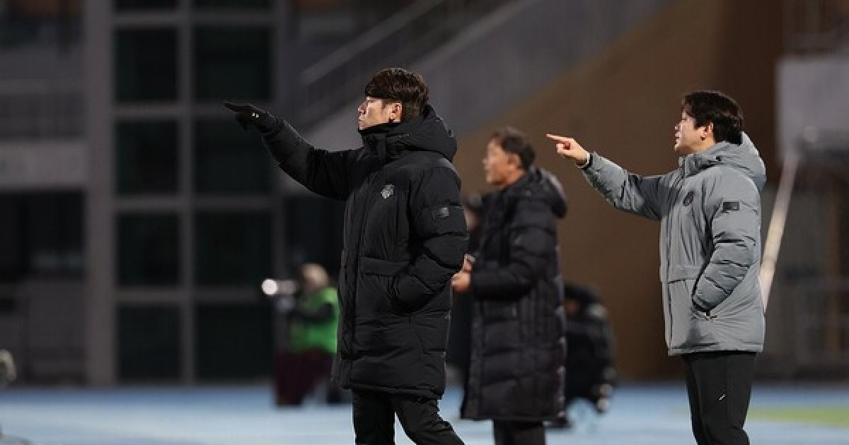 수원FC는 수원삼성에 배운것없이 똑같이 지며 강등됐다