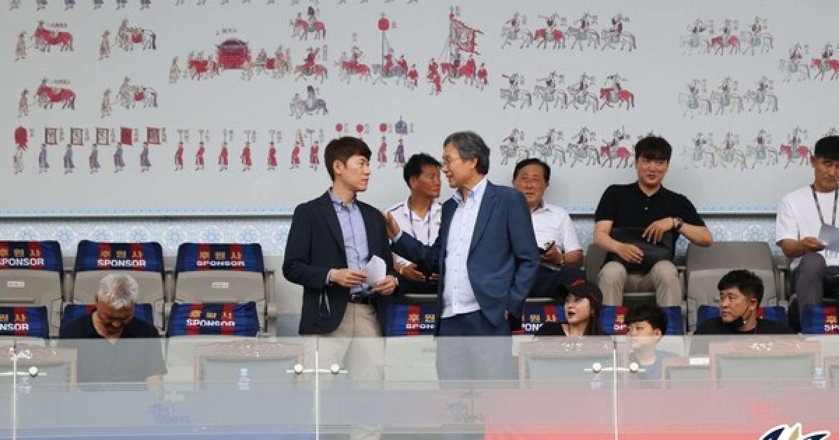 '강등' 수원FC 단장-감독 동반 사퇴하나 "책임느껴"