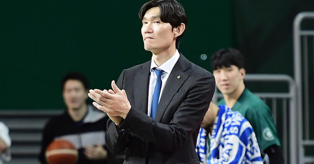 한숨 돌린 김주성 감독 “알바노, 항상 고마운 선수”