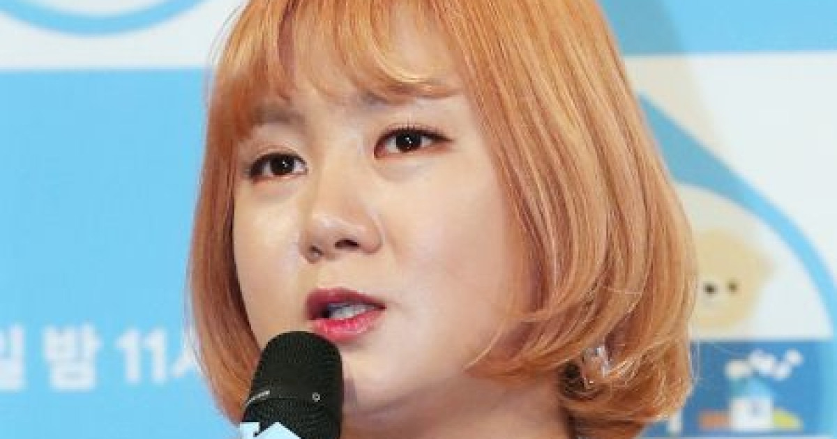 박나래 방송활동 잠정 중단… 불법 의료행위 논란 확산