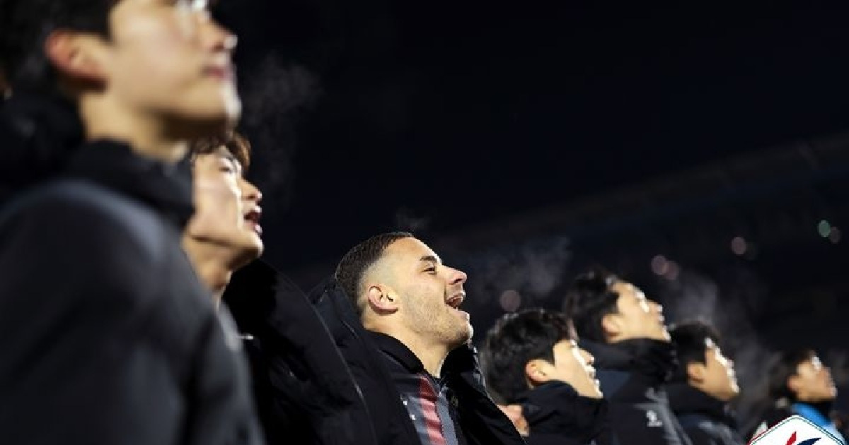 '첫 승격'까지 한 걸음 남은 부천, 오늘 수원FC 승강 PO 2차전