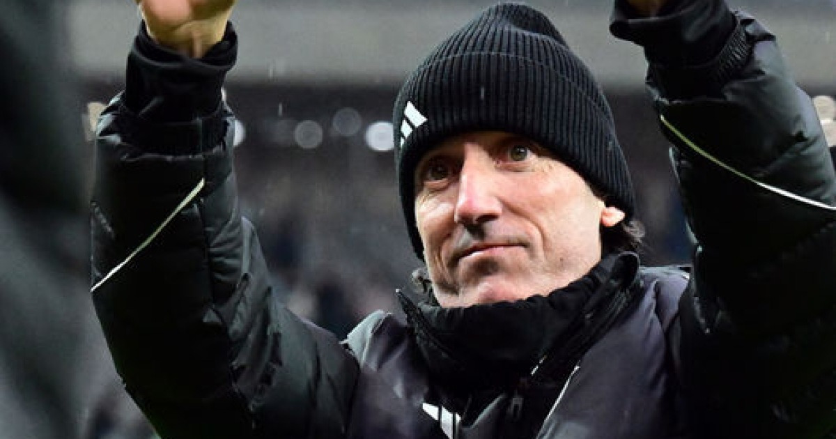 '인종차별 논란→헤어질 결심' 타노스 코치, "오! 쏘리... 땡큐" 마지막 인사