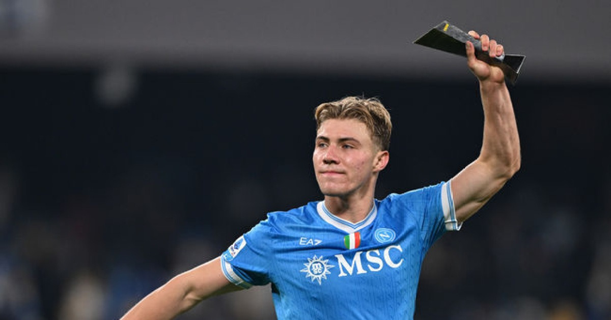 "이탈리아어로 인터뷰하겠다" 호일룬, 맨유 향한 우회적 작별 선언 "절대 복귀 안 할래"