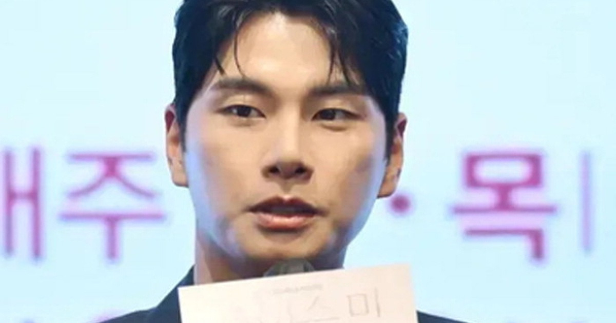 ‘유재석 패싱’ 논란 이이경, 소속사 “유재석 저격할 이유 없다”