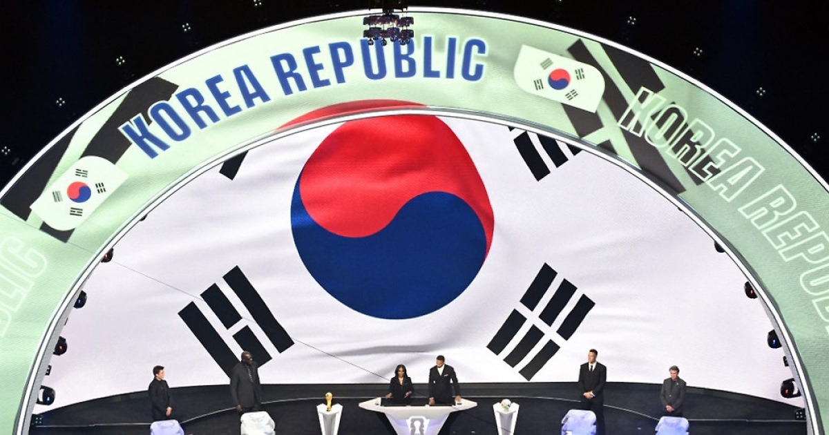 '죽음의 조' 日, 외신 전망도 일제히 추락... 한국·일본 엇갈린 '조 추첨 희비'