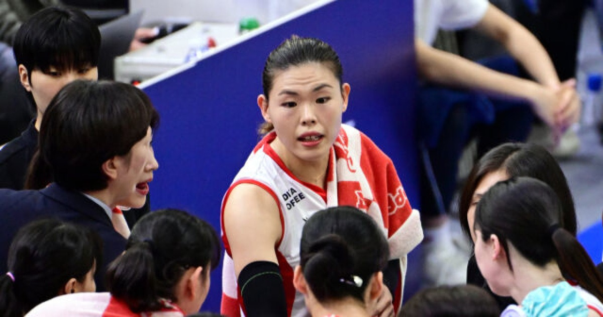 페퍼저축은행 5연패 늪...장소연 감독 “시마무라를 더 살릴 수 있도록 하겠다” [MD수원]