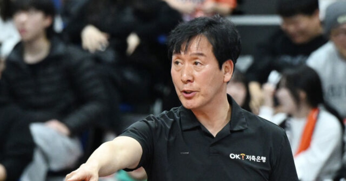 2-3세트 압도, 하지만 4세트 '범실 10개'...'풀세트 승리' 신영철 감독도 아쉬움 표현했다 "이런 모습 없어야 좋은 팀" [MD부산]