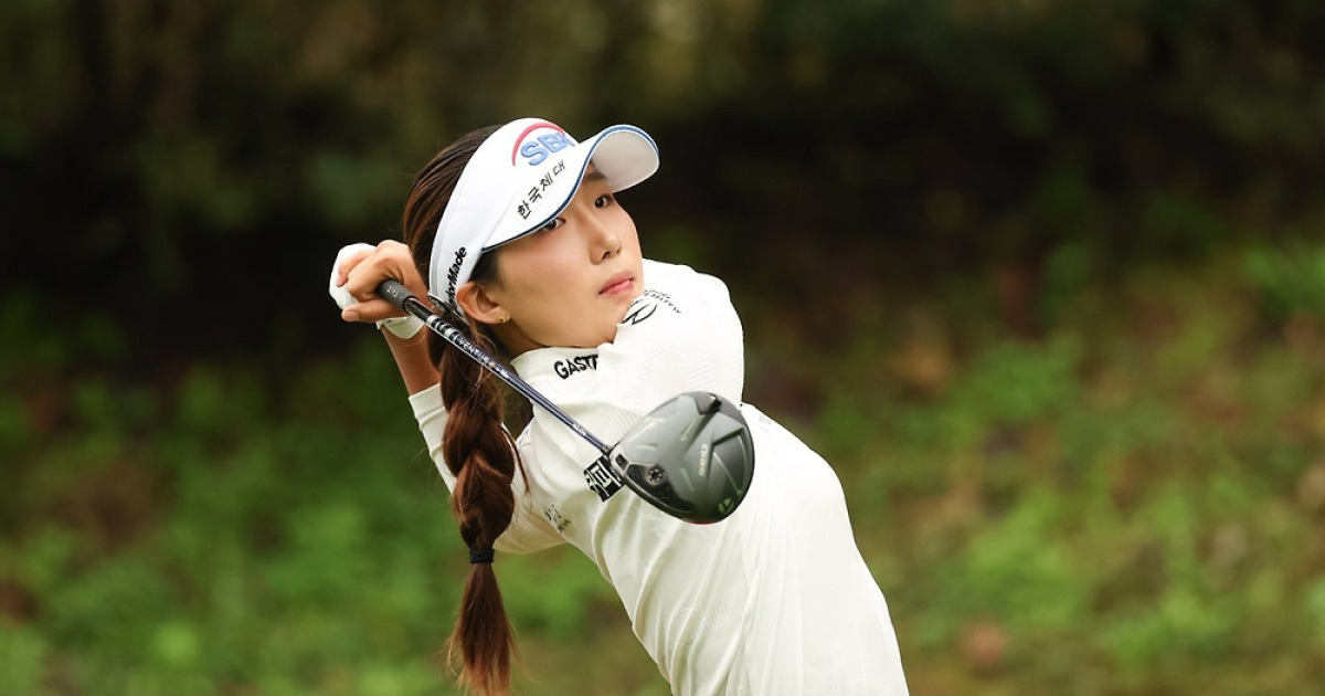 11개 홀 남긴 이동은 美 진출 눈앞…Q 시리즈 최종라운드 중반 단독 4위