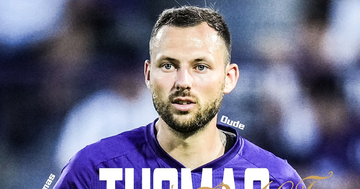 ‘멀티 플레이어 수비수’ 토마스, 내년에도 안양서 뛴다