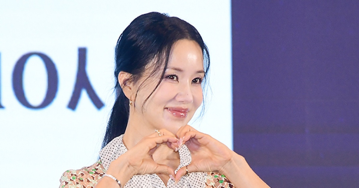 "평안 빈다" 엄정화, '엄태웅 장인' 故 윤일봉 추모