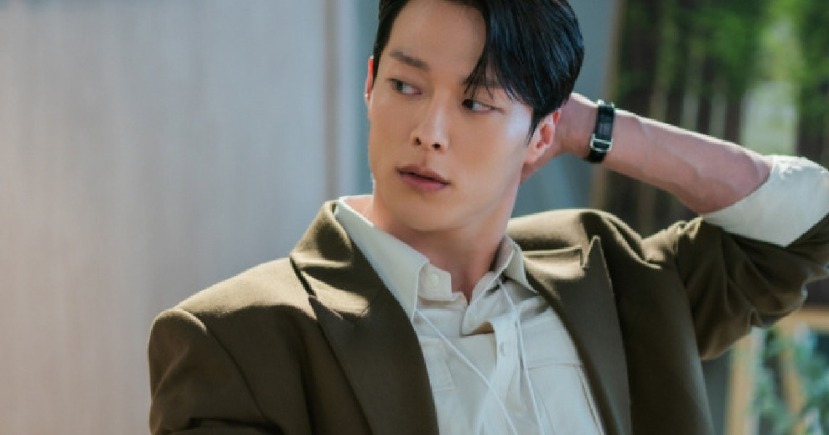 ‘키스는괜히해서’ 장기용 vs 김무준 신경전