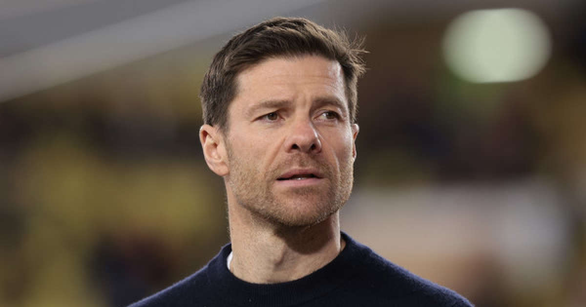 맨시티전 패배에도 알론소 경질 없다… "죽을 때까지 함께한다" 선수들도 한 목소리