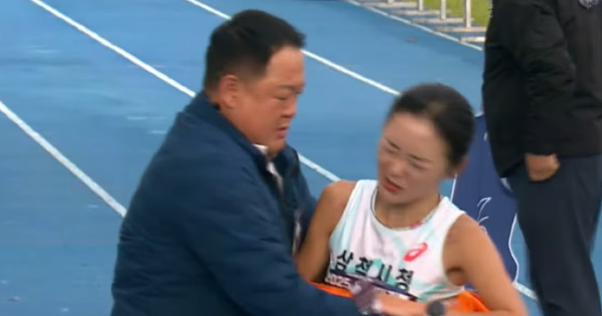 ‘과도한 신체접촉 논란’ 김완기 감독, 직권남용·직무태만으로 1년 6개월 징계