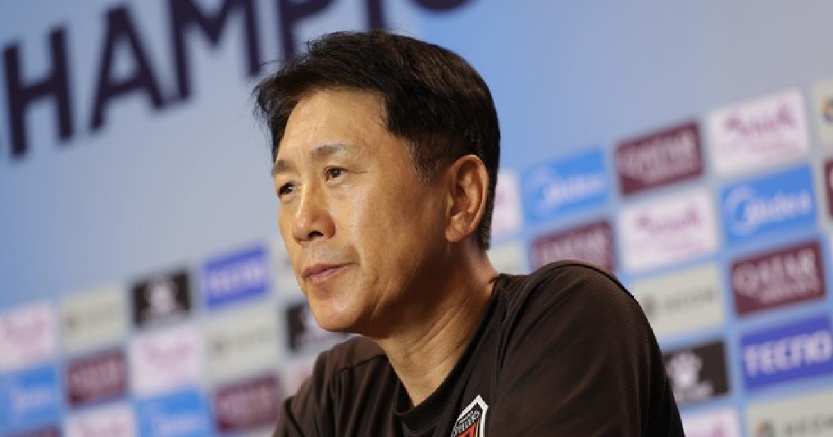 박태하 감독 "기성용-신광훈 카야 원정 동행? 선수들의 의지 컸다...승리해 포항 자존심 지키려 해"