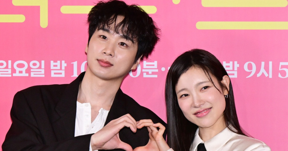 김아영 “로맨스 갈증 속 만난 작품, 두려웠지만 설렌 도전”(러브:트랙)