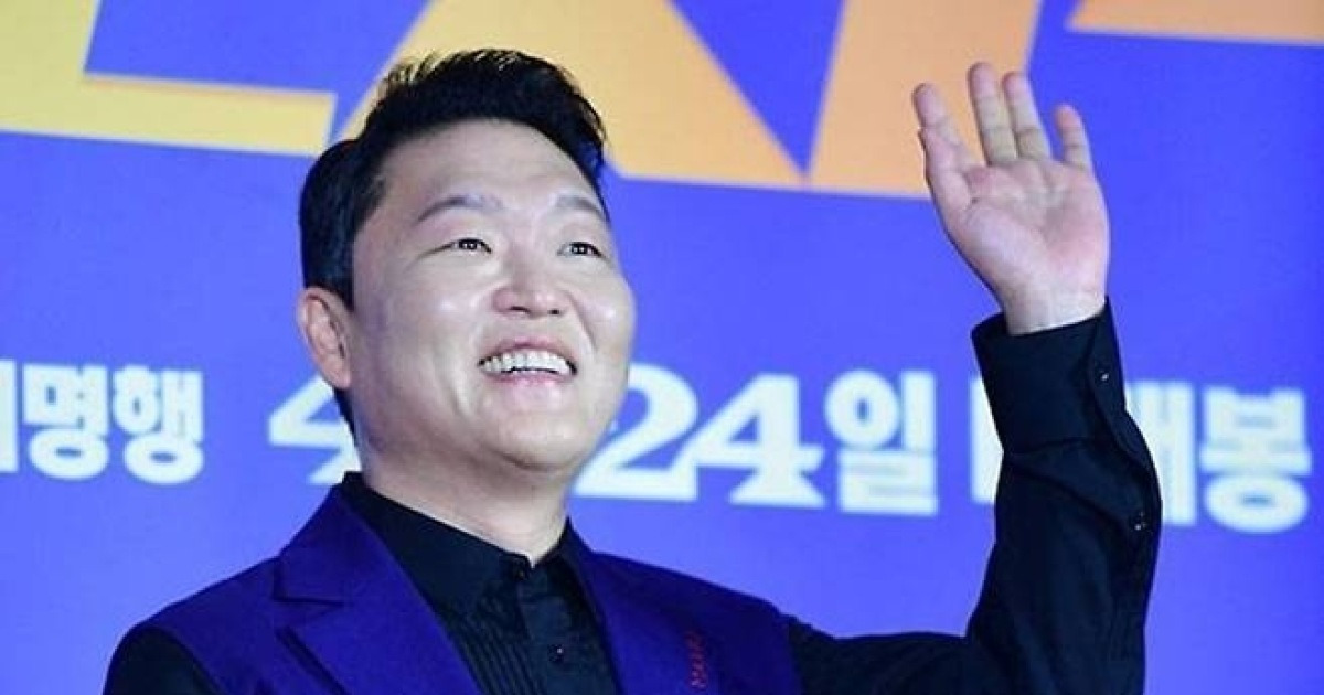 경찰, 싸이 소속사·차량 압수수색…수면제 대리 수령 의혹