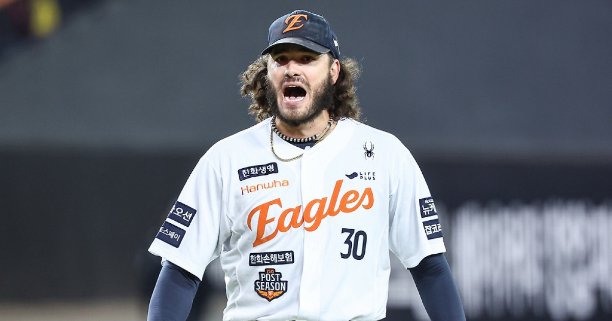 'KBO MVP' 폰세, MLB 토론토 이적…3년 440억원 계약