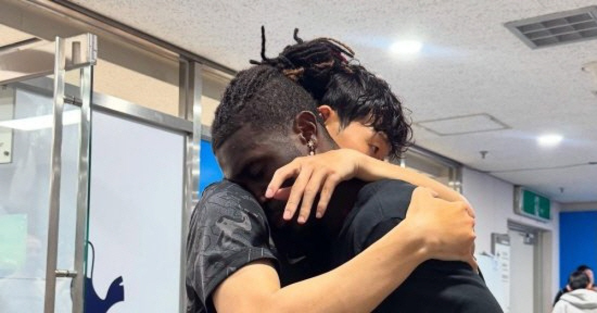 손흥민 떠나고 펑펑 눈물→'BBC 경악' 토트넘 최악 문제아..."쏘니는 내 인생 최고 사람" 고백, 마지막 인사 불발 '결국 방출 엔딩