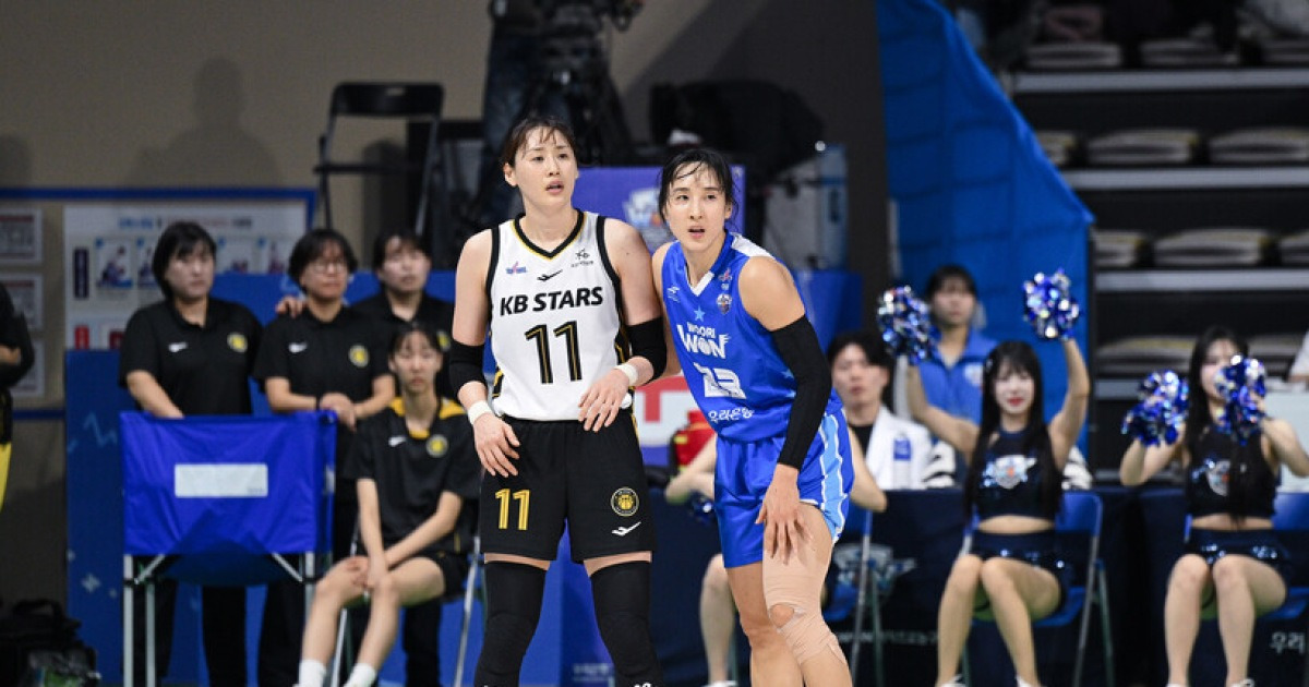 ‘결국 김단비가 중심을 잡으면 승리한다’ 우리은행, KB스타즈 꺾고 시즌 첫 연승