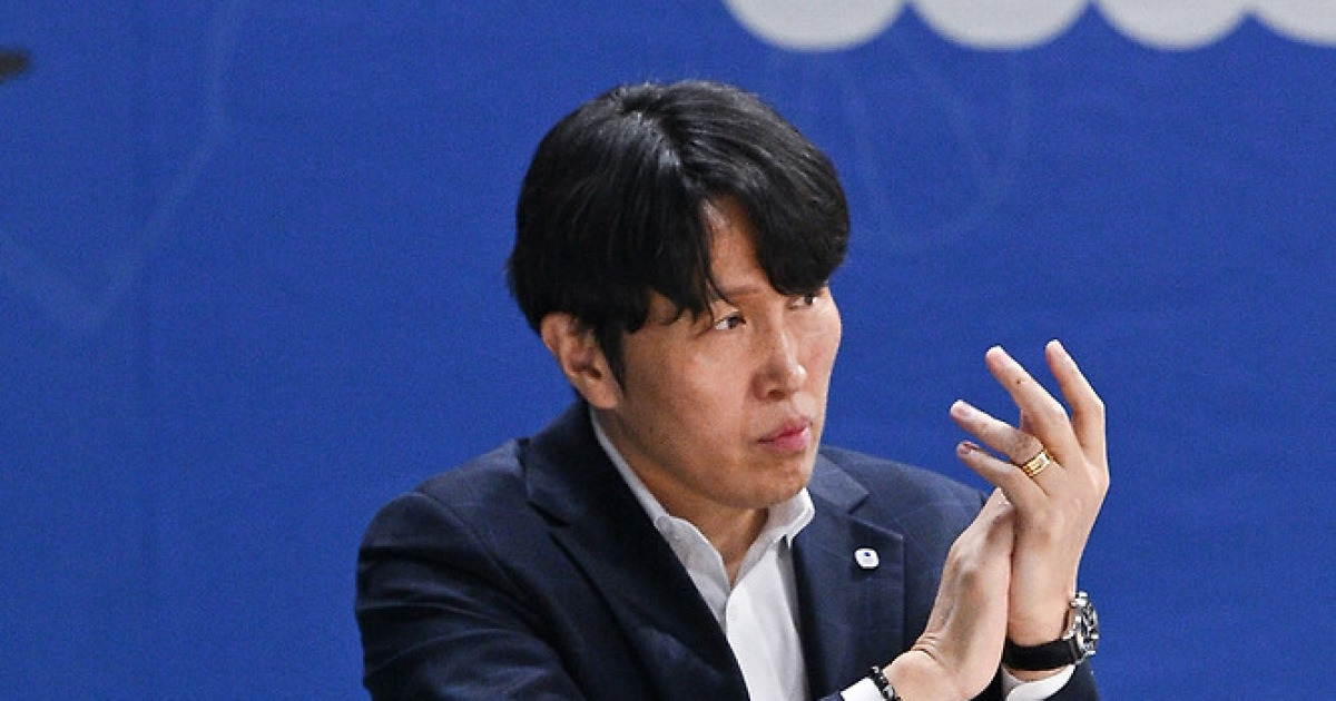 “연승 한 번 할 수 있을까 싶었는데…” 위성우 감독의 어색한, 늦은 연승 소감