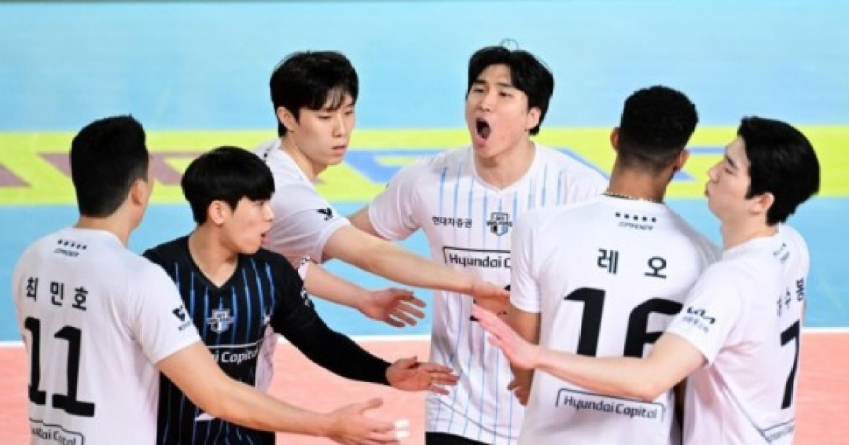 현대캐피탈, 삼성화재 3-1로 꺾고 V클래식매치 10연승