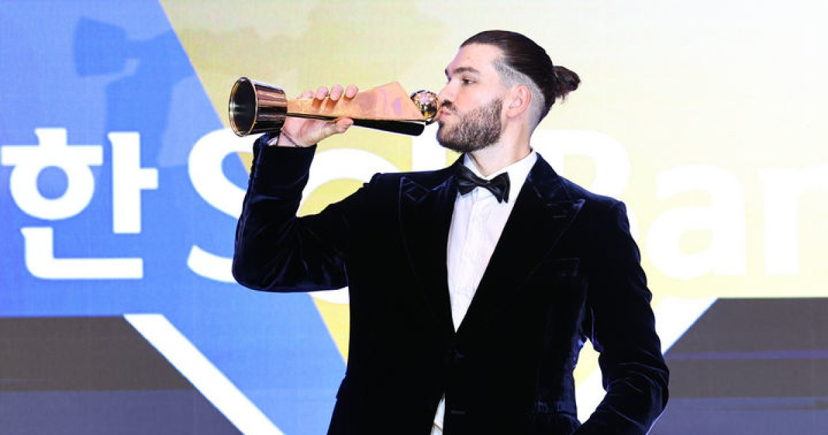 'KBO리그 정복' 폰세, MLB 토론토와 계약 공식 발표…3년 442억원