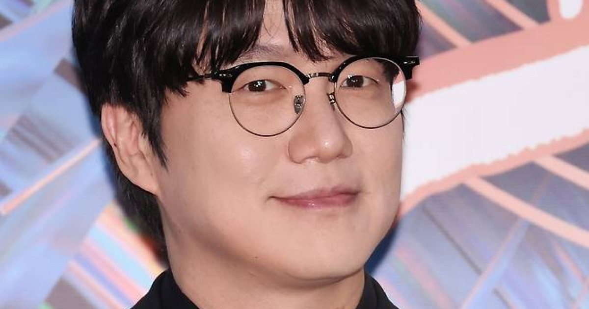 "원만한 마무리 원해" 성시경, 10년 의리 배신한 전 매니저 '선처'[종합]