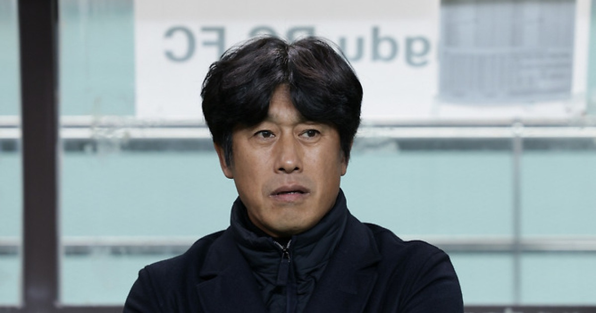韓 감독 그렇게 싫었나…리그 10위팀에 감독상, 中 매체들도 작심 비판 "차라리 서정원이 받았어야"