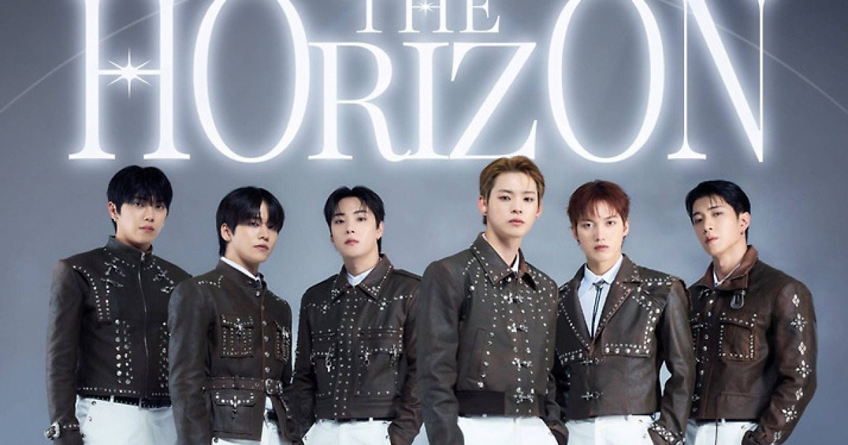 온앤오프, 강렬한 제복 스타일…콘서트 열기 고조