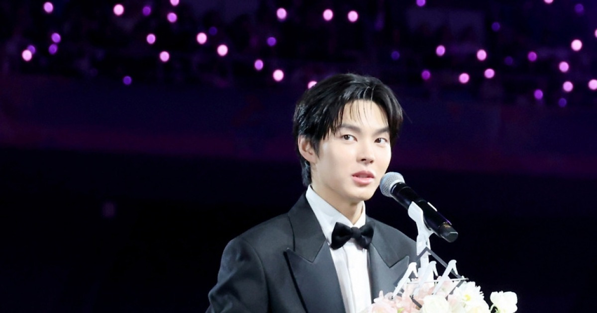 [단독]'AAA 신인상' 박윤호의 첫 시상식..