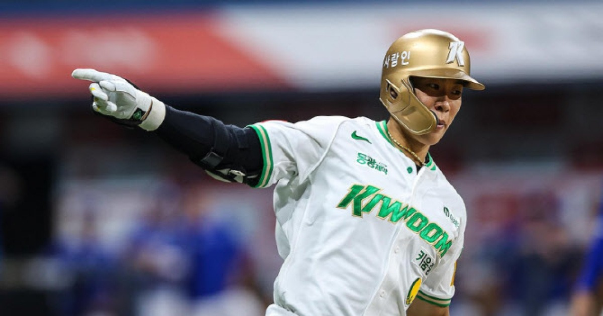 ESPN "MLB 5개 팀, 송성문에게 관심"