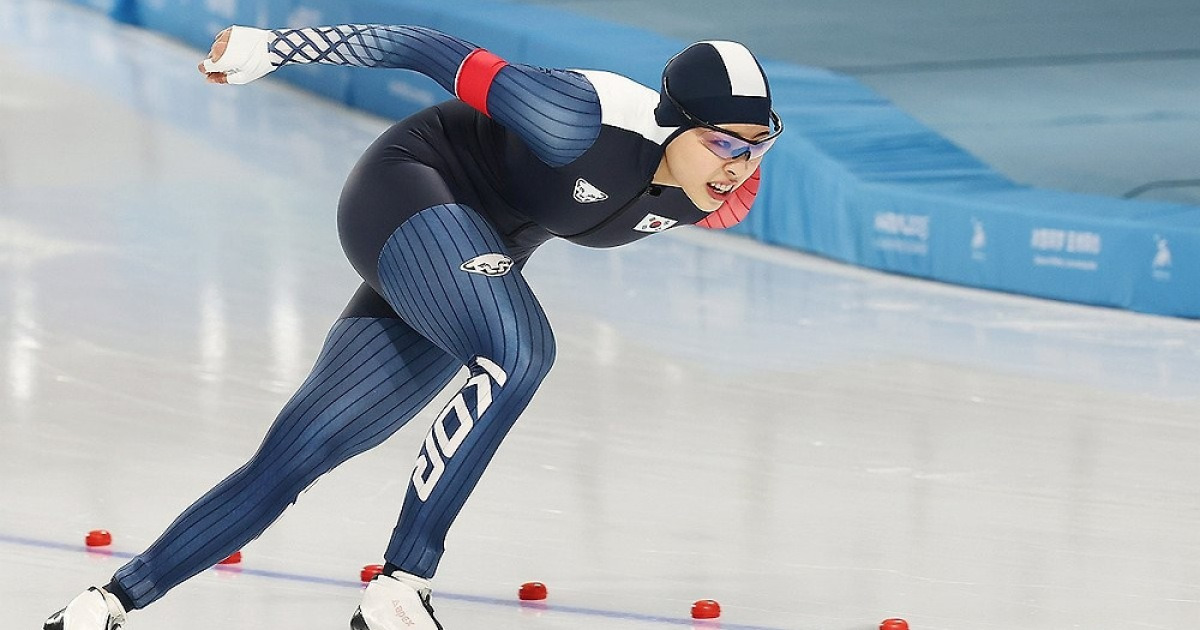 밀라노로 달린다…이나현, 월드컵 1,000ｍ 톱5로 올림픽 티켓 사실상 확정