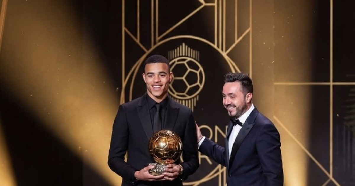 '폭행 혐의'로 맨유 떠났던 '악마의 재능'이 발롱도르? 데제르비 감독, "언젠간 발롱도르 탈 수 있다"