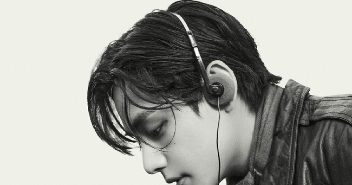 방탄소년단 뷔 ‘크리스마스 트리’ 美빌보드 선정 21세기 대표 캐럴