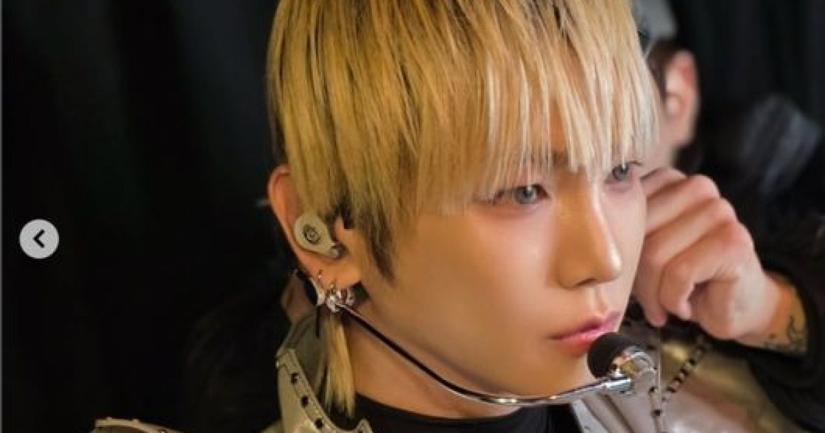 샤이니 키, '박나래 주사이모' 논란에 침묵 중 무표정 셀카 공개